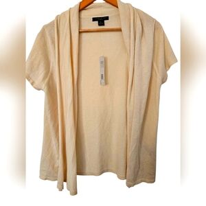 NWT August Silk Cream Short Sleeve Cardigan Size Petite Large